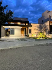 Casa de Condomínio com 3 Quartos à venda, 150m² no Bairro do Grama, Caçapava