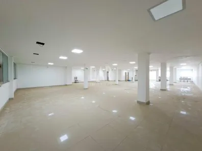 Sala Comercial para alugar, 350m² no Dona Clara, Belo Horizonte