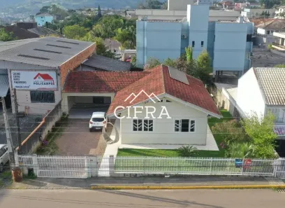 Casa com 3 Quartos à venda, 198m² no Eugênio Schneider, Rio do Sul