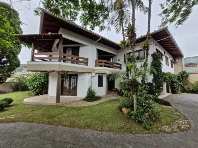 Casa com 4 Quartos à venda, 348m² no Vorstadt, Blumenau