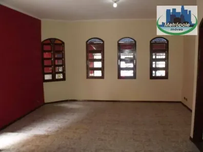Casa com 3 Quartos à venda, 250m² no Jardim Santa Clara, Guarulhos