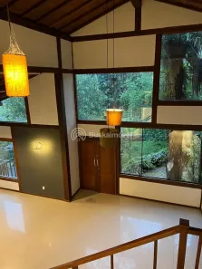 Casa com 4 Quartos para alugar, 250m² no Bingen, Petrópolis