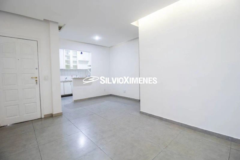 Apartamento com 3 quartos — Santo Antônio, Belo Horizonte