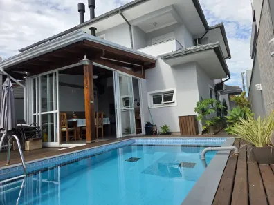 Casa com 3 Quartos à venda, 140m² no Cachoeira do Bom Jesus, Florianópolis