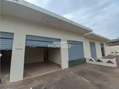 Ponto Comercial para alugar, 47m² no Santa Rosa, Uberlândia