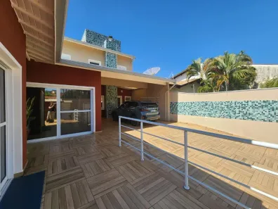 Sobrado com 4 Quartos à venda, 240m² no Parque Nova Suíça, Valinhos