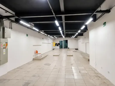 Ponto Comercial para alugar, 300m² no Consolação, São Paulo