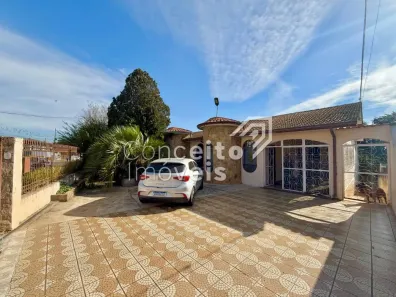 Casa com 4 Quartos à venda, 246m² no Ronda, Ponta Grossa