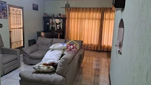 Casa com 3 Quartos à venda, 140m² no Vila Tatetuba, São José dos Campos