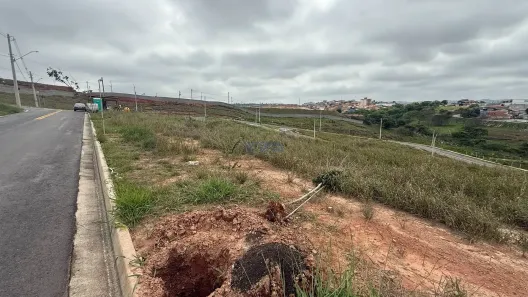 Lote/Terreno à venda, 250m² no Putim, São José dos Campos