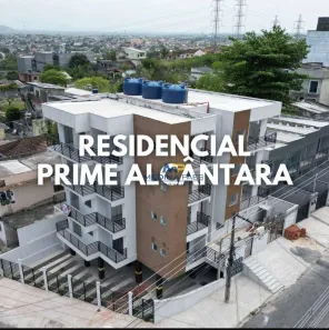 Casa de Condomínio com 2 Quartos à venda, 42m² no Laranjal, São Gonçalo