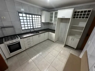 Casa com 3 Quartos à venda, 85m² no Jardim Monte Sinai, Londrina