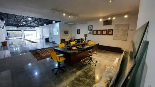 Imóvel Comercial com 1 Quarto para alugar, 250m² no Morumbi, São Paulo