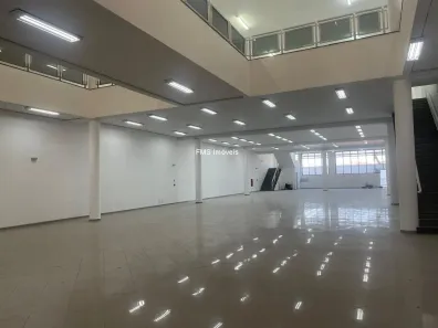 Ponto Comercial para alugar, 1600m² no Santo Amaro, São Paulo