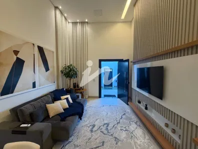Casa com 3 Quartos à venda, 174m² no Jardim Karaíba, Uberlândia