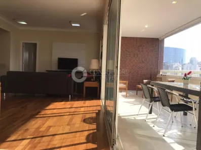 Apartamento com 3 Quartos para alugar, 151m² no Alto de Pinheiros, São Paulo