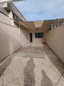 Casa com 3 Quartos para alugar, 85m² no Vila Santa Clara, São Paulo