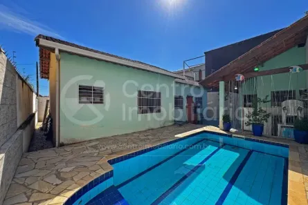 Casa com 2 Quartos à venda, 123m² no Jardim Peruibe, Peruíbe