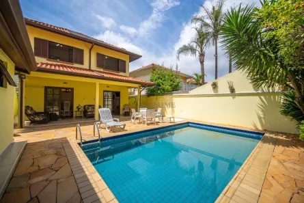 Casa de Condomínio com 3 Quartos à venda, 292m² no Jardim Lambreta, Cotia