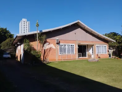 Lote/Terreno à venda, 237m² no Vila Industrial, Toledo