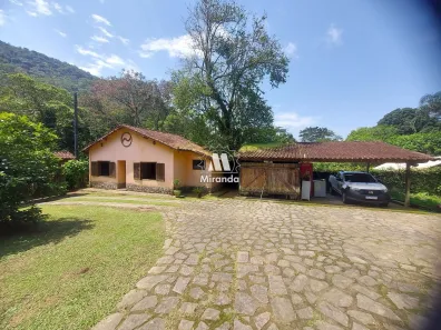 Fazenda/Sítio com 7 Quartos à venda, 2100m² no Barreira, Guapimirim