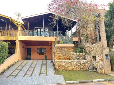 Casa de Condomínio com 3 Quartos à venda, 300m² no Arujázinho I, II e III, Arujá