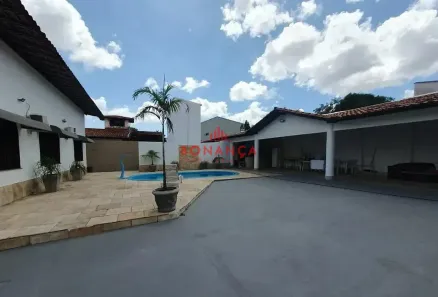 Casa com 4 Quartos para alugar, 330m² no Jardim Eldorado, São Luís