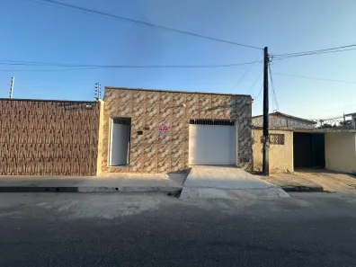 Casa com 3 Quartos para alugar, 140m² no Messejana, Fortaleza