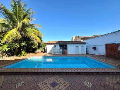 Casa com 3 Quartos à venda, 962m² no Jardim América, Goiânia
