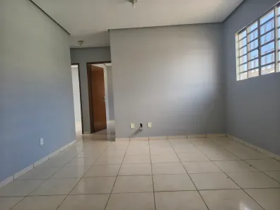 Casa de Condomínio com 3 Quartos para alugar, 85m² no Jardim Curitiba, Goiânia