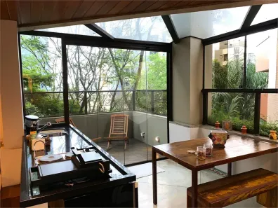 Apartamento com 4 Quartos à venda, 196m² no Jardim Vitória Régia, São Paulo