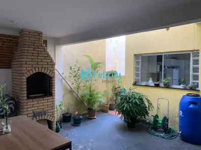 Sobrado com 3 Quartos à venda, 125m² no Parque Maria Domitila, São Paulo