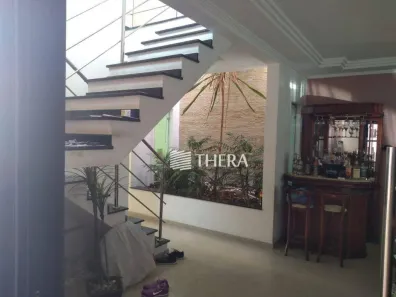 Sobrado com 3 Quartos à venda, 200m² no Jardim Stella, Santo André