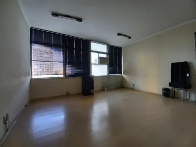 Sala Comercial à venda, 51m² no Liberdade, São Paulo