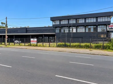 Galpão/Depósito/Armazém com 5 Quartos para alugar, 2800m² no Sarandi, Porto Alegre