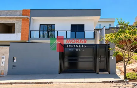 Sobrado com 3 Quartos à venda, 180m² no Bosque, Vinhedo
