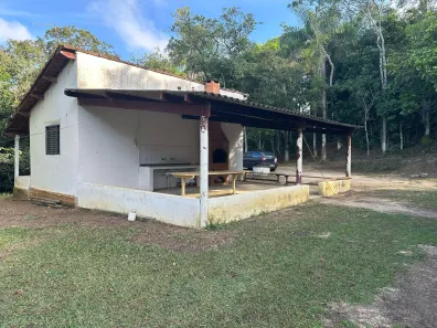 Fazenda/Sítio com 2 Quartos à venda, 140m² no Chácara Marambaia, Caçapava