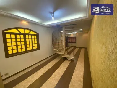 Sobrado com 3 Quartos à venda, 180m² no Jardim Bom Clima, Guarulhos