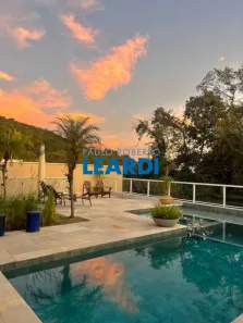 Casa de Condomínio com 4 Quartos à venda, 410m² no Alphaville, Santana de Parnaíba