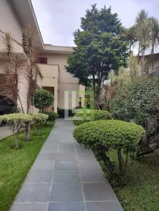 Casa com 4 Quartos à venda, 432m² no Interlagos, São Paulo