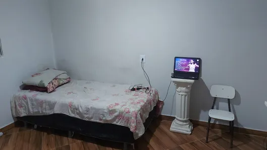 Casa com 3 Quartos à venda, 200m² no Feu Rosa, Serra