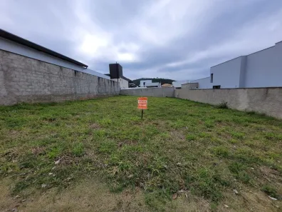 Lote/Terreno à venda, 445m² no Vina Del Mar, Juiz de Fora