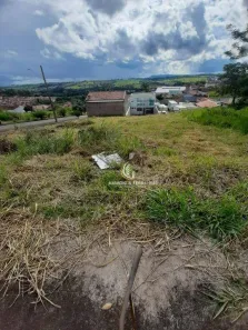 Lote/Terreno à venda, 680m² no Vila Anhanguera, Rio Claro