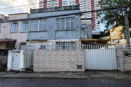 Casa com 4 Quartos à venda, 297m² no Matatu, Salvador