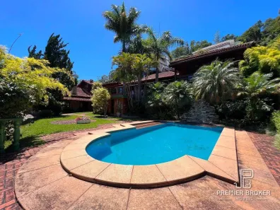 Casa de Condomínio com 7 Quartos à venda, 743m² no Parque do Imbui, Teresópolis