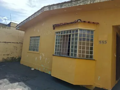 Casa com 3 Quartos à venda, 125m² no Califórnia, Londrina