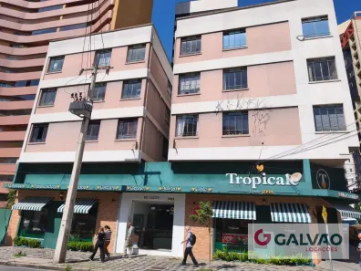 Sala Comercial para alugar, 74m² no Centro, Curitiba