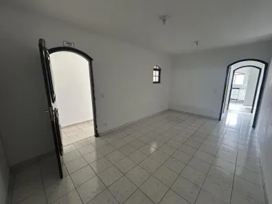 Casa com 3 Quartos para alugar, 125m² no Vila Clarice, São Paulo
