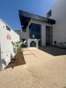 Ponto Comercial para alugar, 200m² no Centro, Araguari