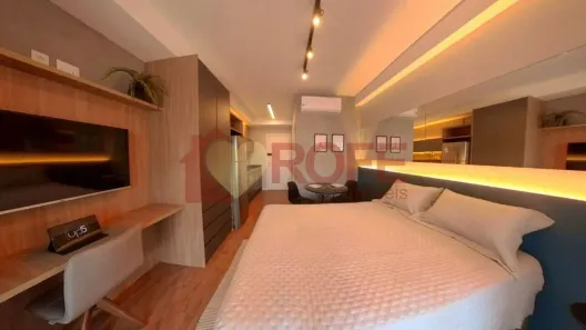 Apartamento com 1 Quarto para alugar, 32m² no Santo Amaro, São Paulo